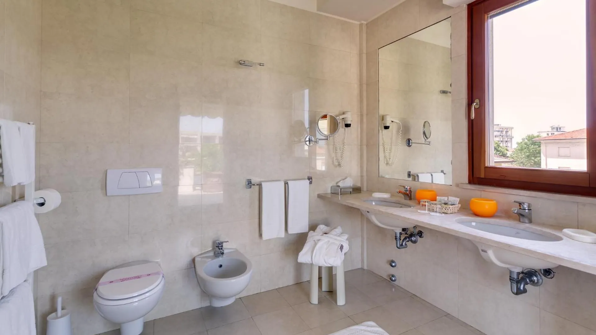 Hotel Bacco Lido di Camaiore